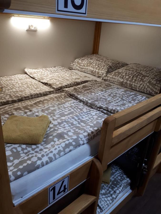 Hostel Railway Lublana Zewnętrze zdjęcie
